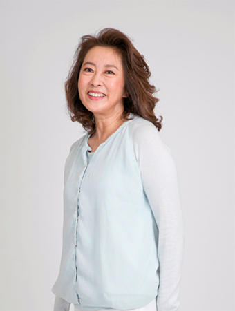 櫃岡慶子 